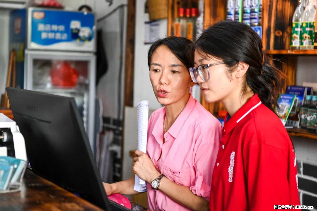 全网追的“扁担女孩”,找了一份暑假工,时薪12元 - 三门峡生活资讯 - 三门峡28生活网 smx.28life.com
